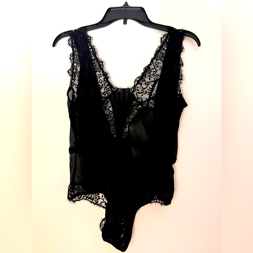 Black bodysuit never worn